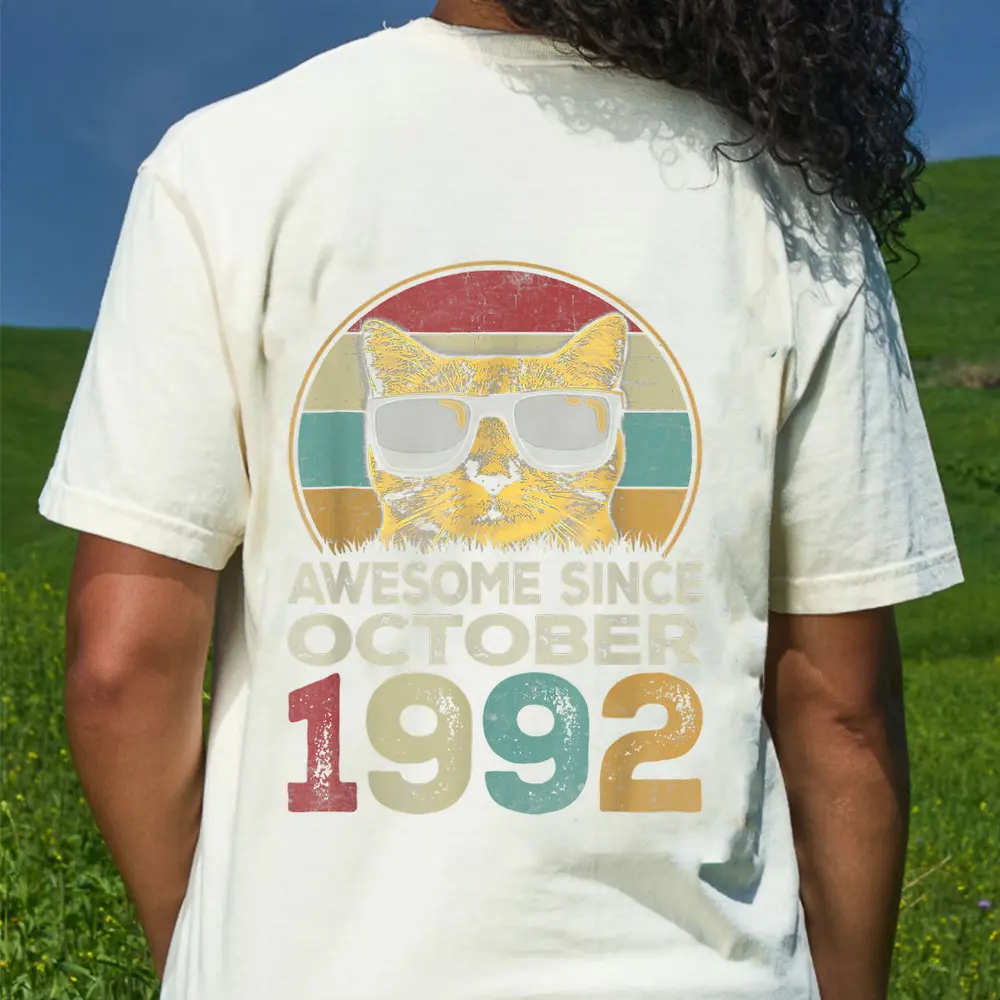 Awesome Since October 1992 30th Birthday Gifts Cat Lovers T-Shirt - Cream