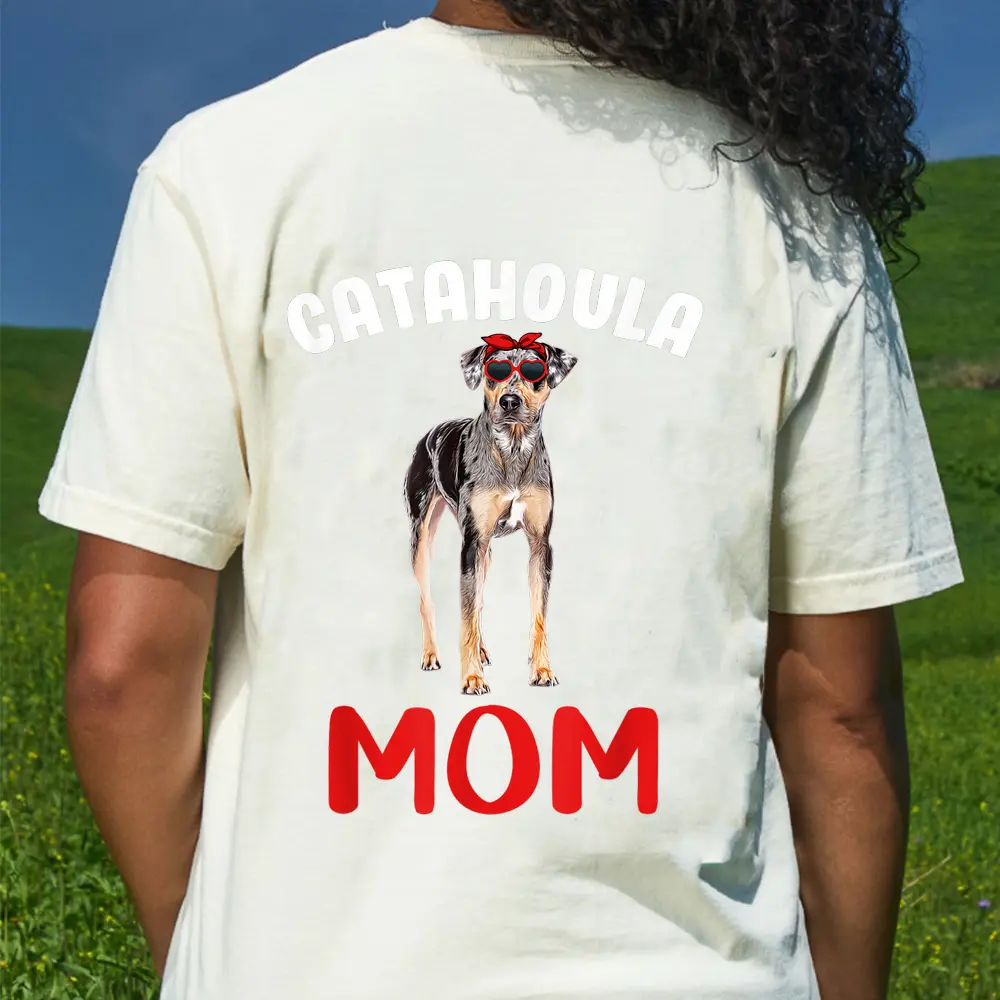 Catahoula Mom Funny Catahoula Leopard Dog Mom Mothers Day T-Shirt - Cream