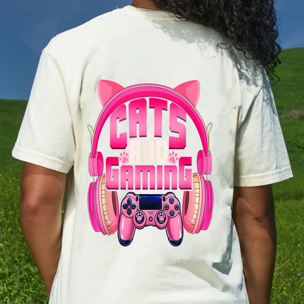 Cats And Gaming Funny Cat Lover Gaming Gifts Teens Girls T-Shirt - Cream