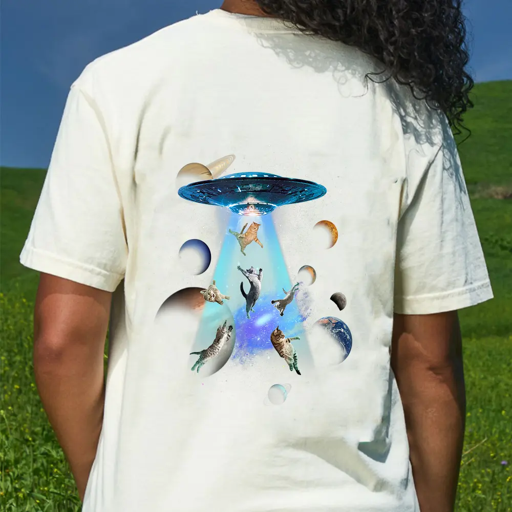 Cats UFO Funny Flying Kitten Spaceship Alien Lover Novelty T-Shirt - Cream